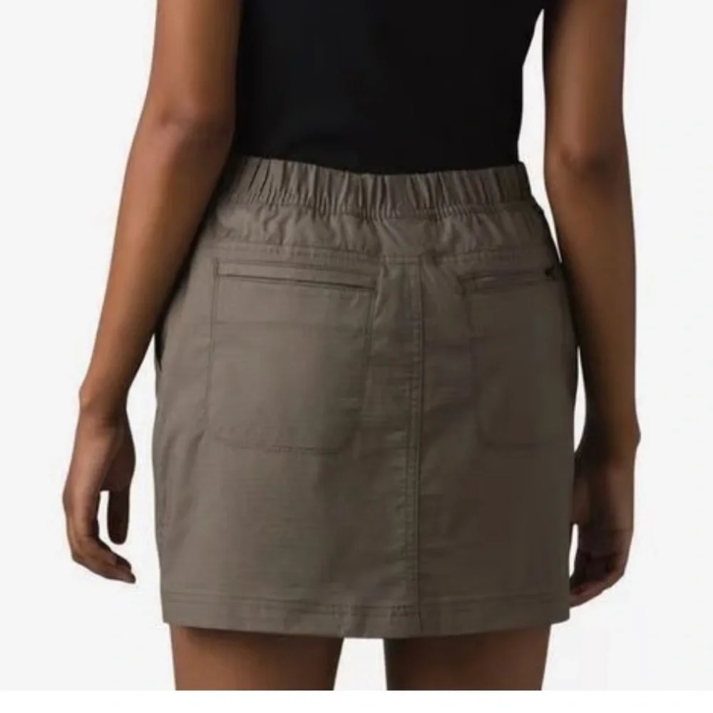 Prana Women’s Elastic Waist Double Peak Skort Size 2 Brand New - Picture 2 of 8